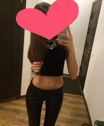 Фаина, 22 года, 1 размер груди